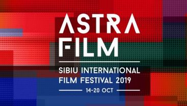 Logo de l'Astra Film Festival 2019
Gagnant du meilleur documentaire, Teach. 
